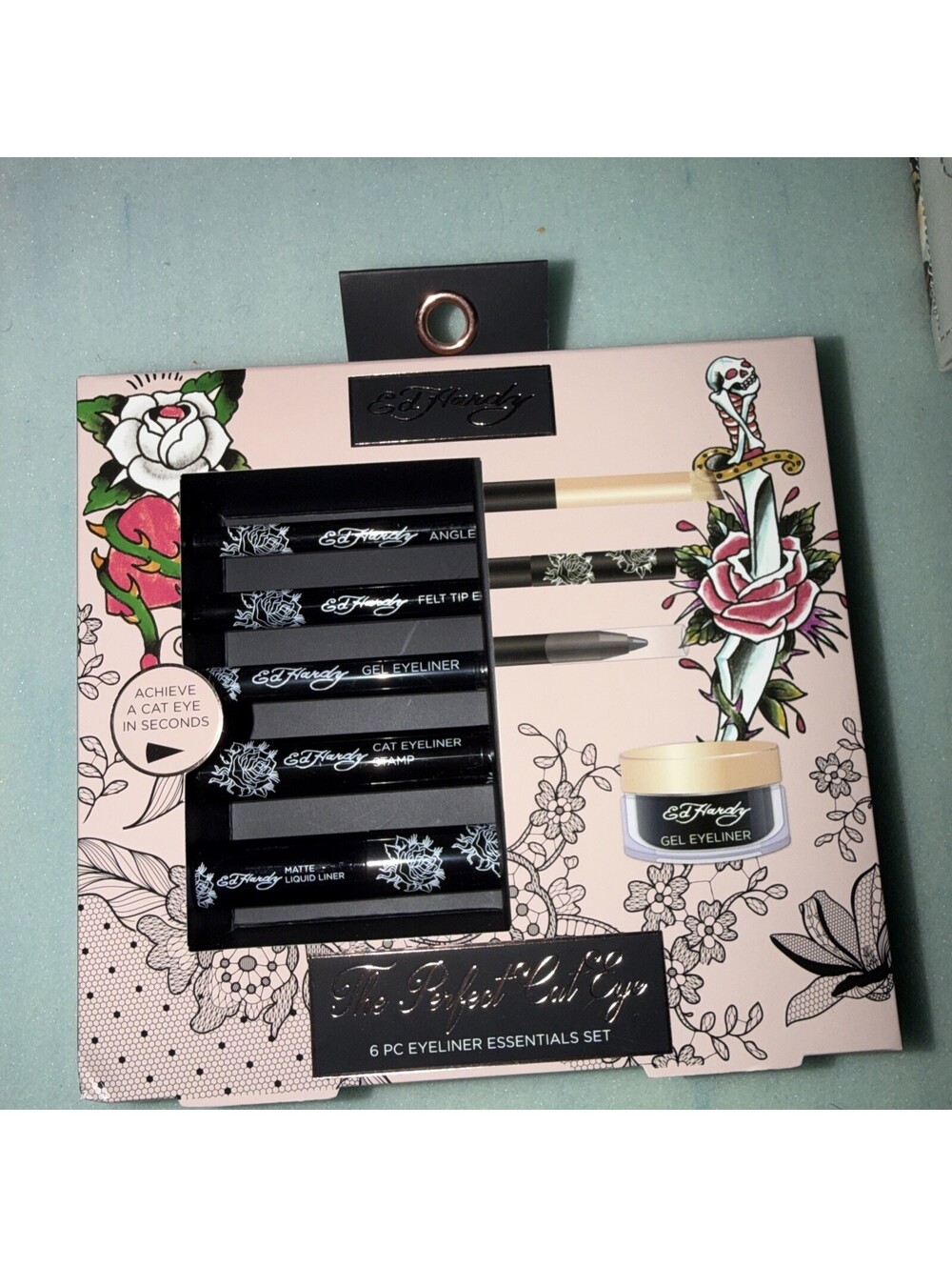 Ed Hardy The Perfect Cat Eye 6 Pc Eyeliner Essentials Set New In Box